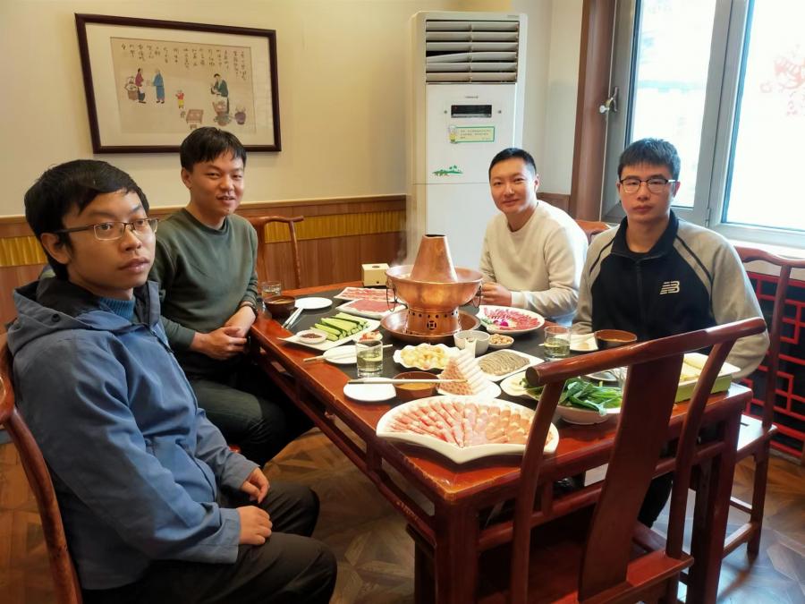 课题组聚餐，2022年10月29日，